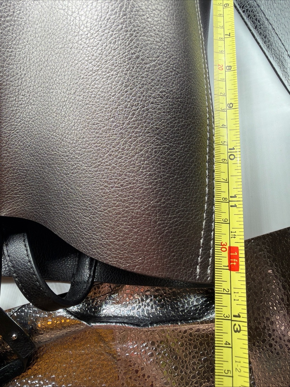 Kate Spade Reversible Metallic Bronze Black Tote Shoulder Bag with Wallet - Picture 8 of 10
